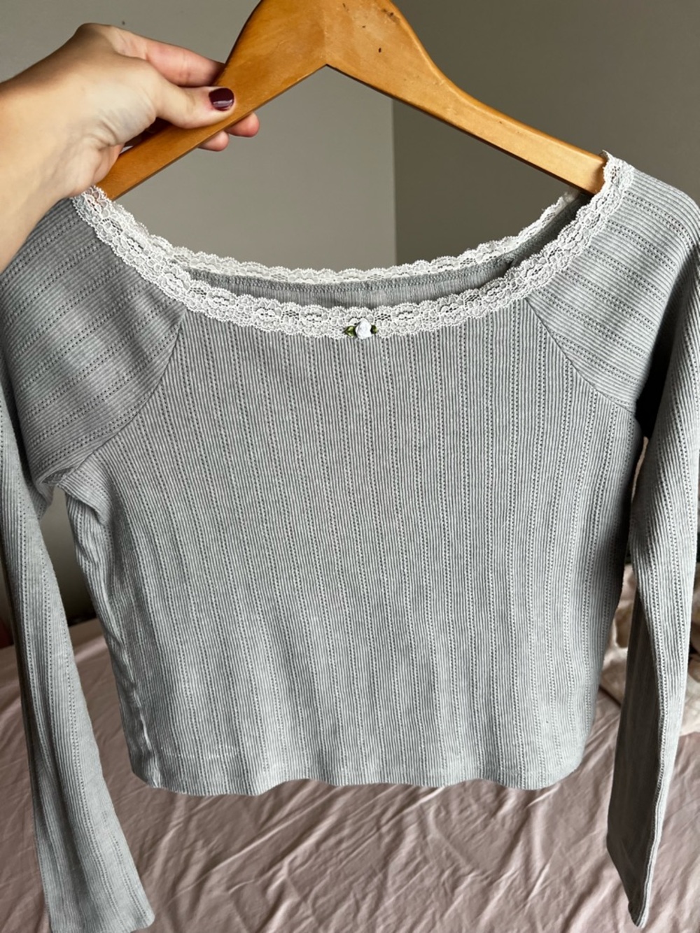 Aeropostale Light Gray Lace-Trim Ribbed Tank Top